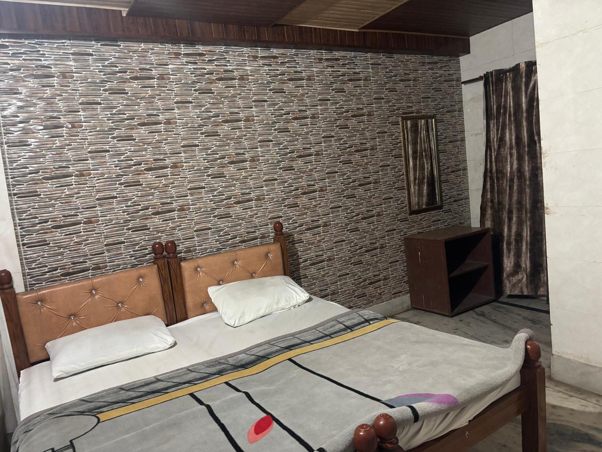 Sgh Guest House Mathura Exterior foto